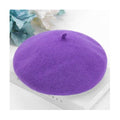 Béret basque rond laine cachemire violet sur fond blanc