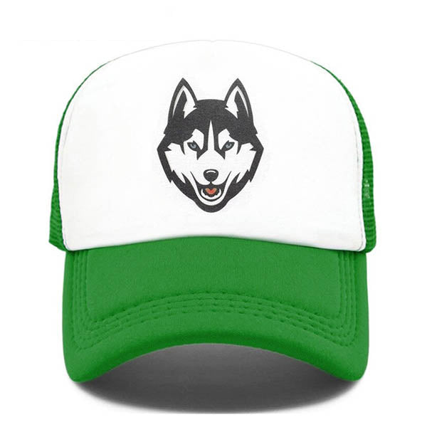 Casquette Trucker blanc vert design chien loup vue de face sur fond blanc