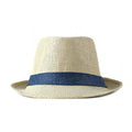 Chapeau Panama entièrement en paille beige et bleu vue de face sur fond blanc